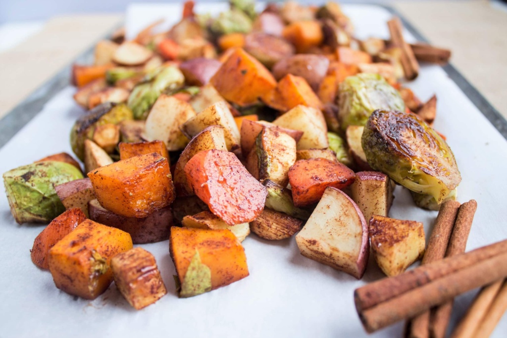 maple cinnamon roasted vegetables - healthy vegetable side dish