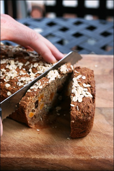 Vegan Figgy Apricot Spelt Bread Recipe
