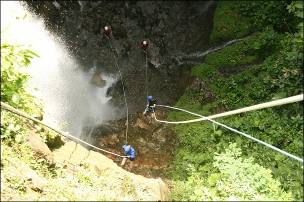 rappelling9