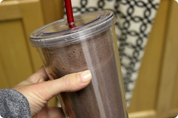 how to make a smoothie more satisfying