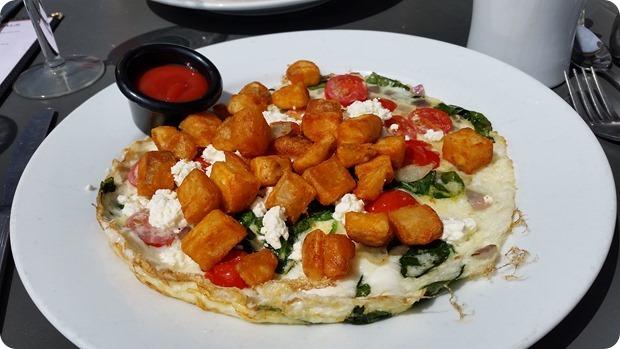 boulevard woodgrill clarendon brunch