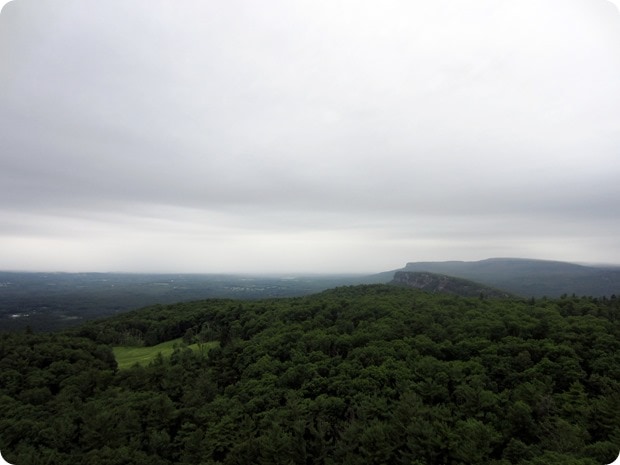 mohonk mountain house hike view