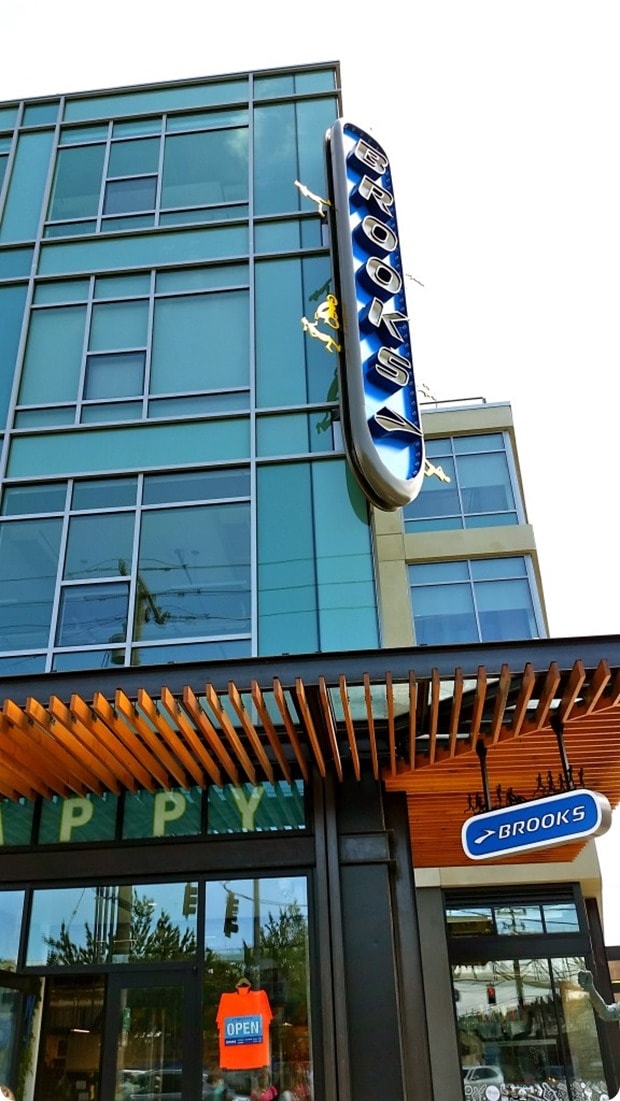 brooks store seattle