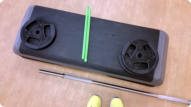 golds gym grit workout class