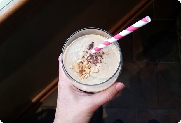 healthy snickers smoothie