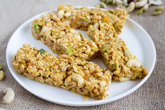 puffed rice curry granola bars