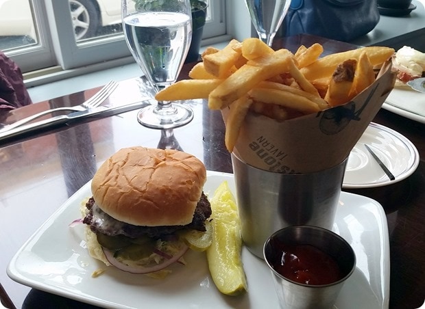 whetstone tavern philadelphia burger