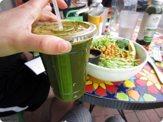 kale carrot orange ginger juie