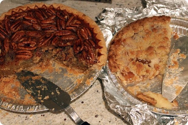 pecan and apple pie