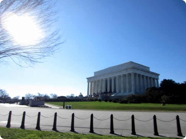 running the lincoln memorial 