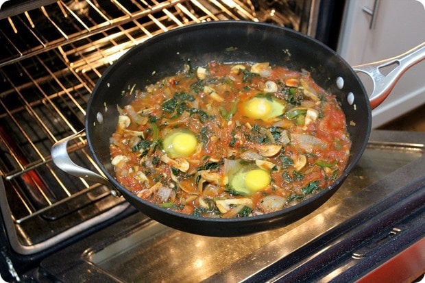 cacciatore style baked eggs