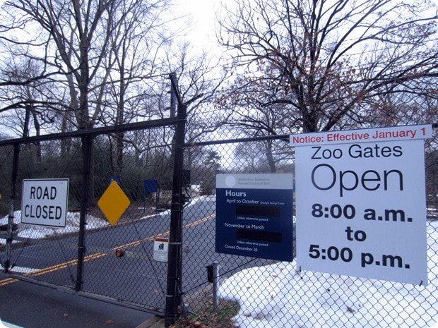 dc zoo rock creek gate hours