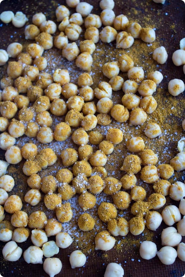 kale salad roasted chickpeas