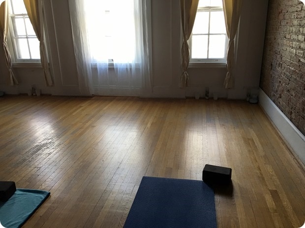 lunchtime yoga dupont