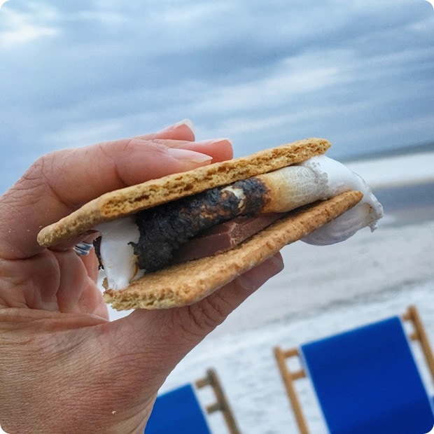 beach bonfire smores