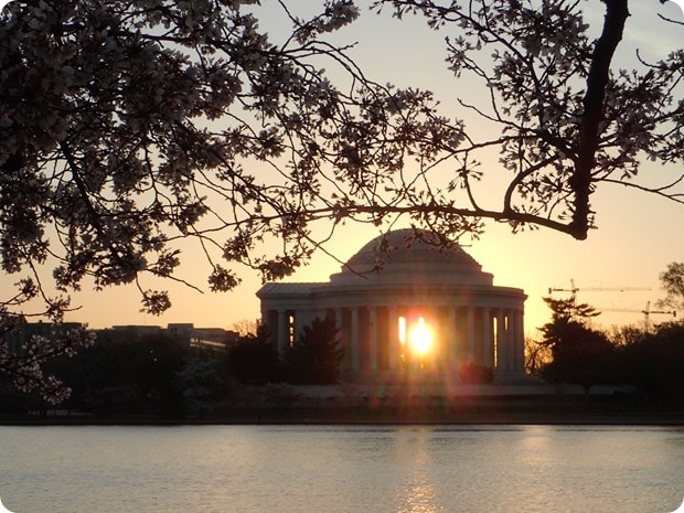 jefferson memorial sunrise