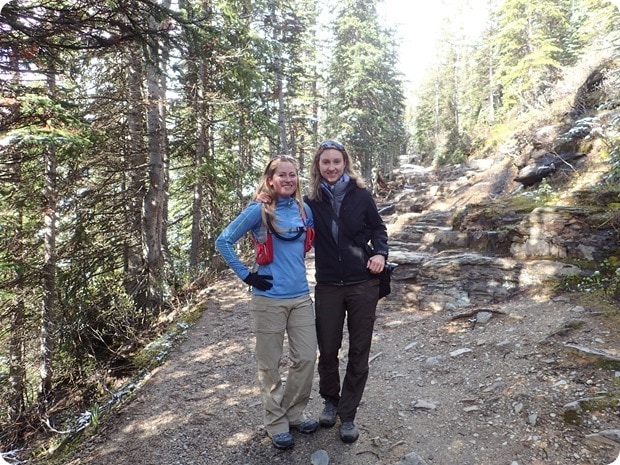 plain of six glaciers hike
