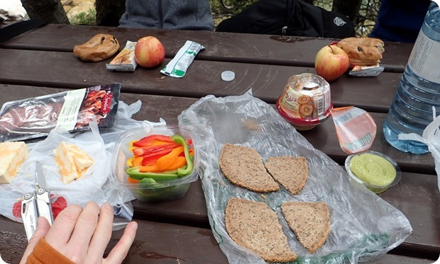 portable hiking lunch