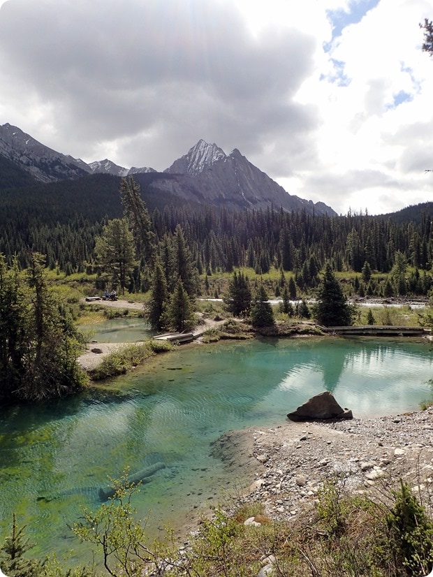 ink pots banff hike