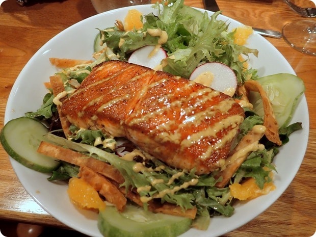 salmon salad the landing restaurant