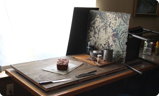 how to take food photos when it's dark