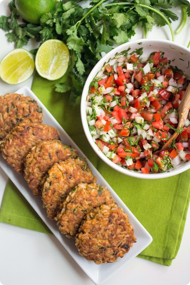 salmon cakes with fresh salsa