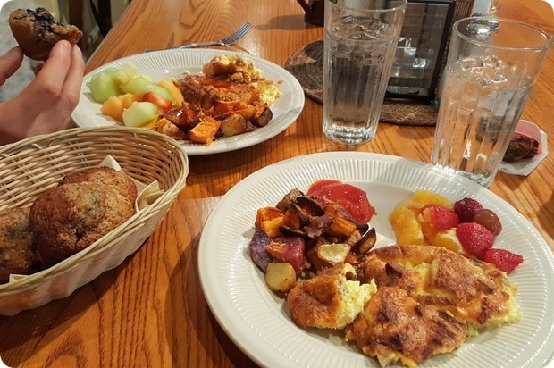 fort lewis lodge breakfast