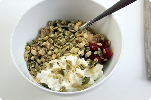 oatmeal with cranberry sauce