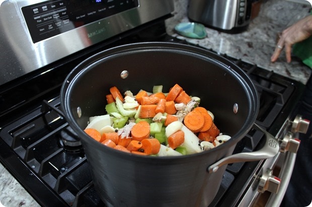 homemade turkey broth