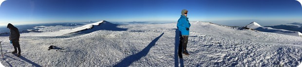 mt rainier summit panorama view 2