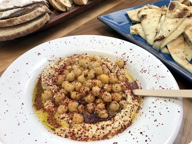 how to make hummus look homemade