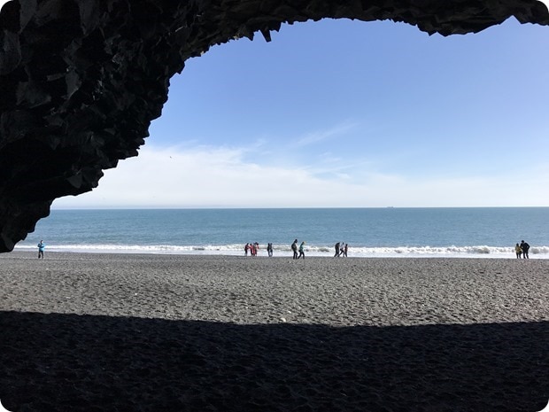 vik black sand beach