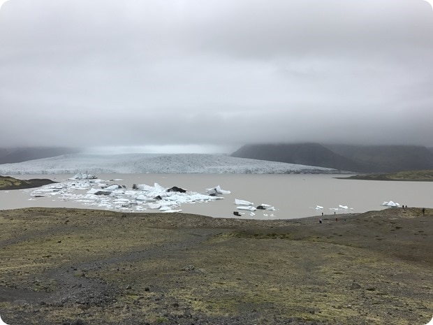 glacier lagoon hike iceland