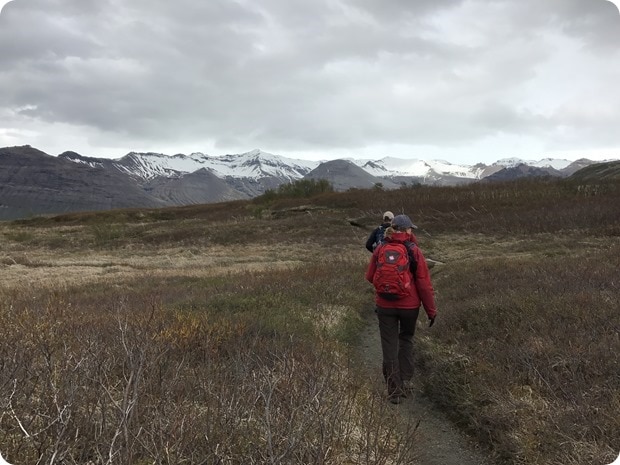 hiking skaftafell iceland
