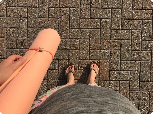 pregnant yoga belly