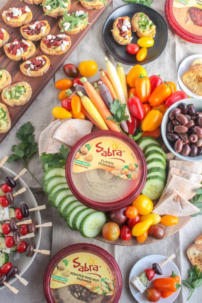 Healthy Superbowl Snack Ideas from registered dietitian Anne Mauney of fannetasticfood.com