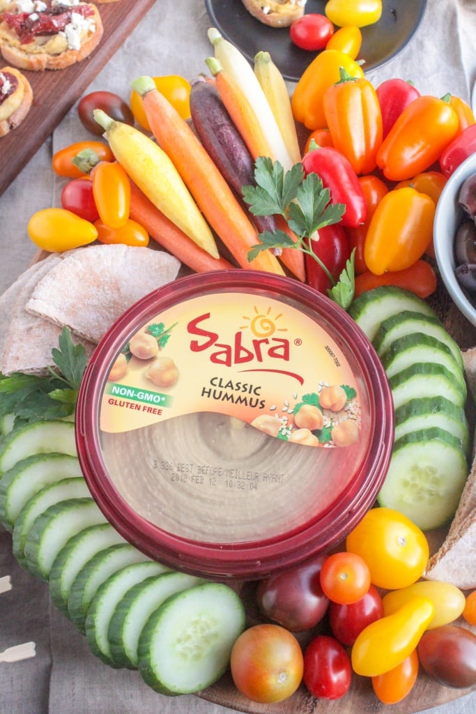 Healthy Superbowl Snack Ideas from registered dietitian Anne Mauney of fannetasticfood.com