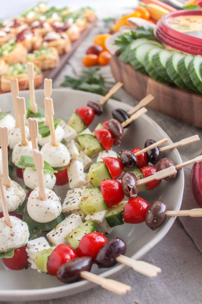 Healthy Superbowl Snack Ideas from registered dietitian Anne Mauney of fannetasticfood.com