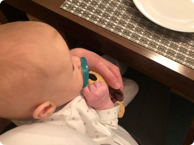 one handed eating