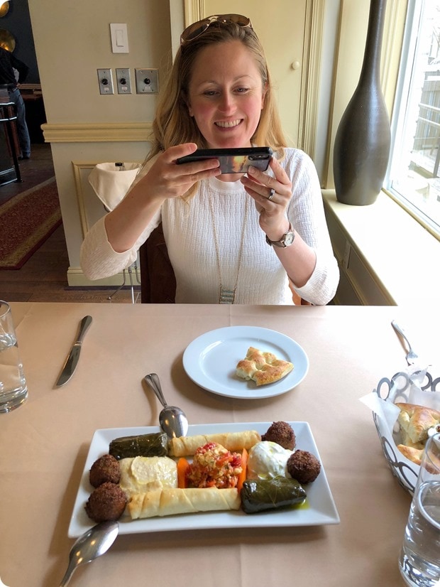 blogger taking pictures of her food