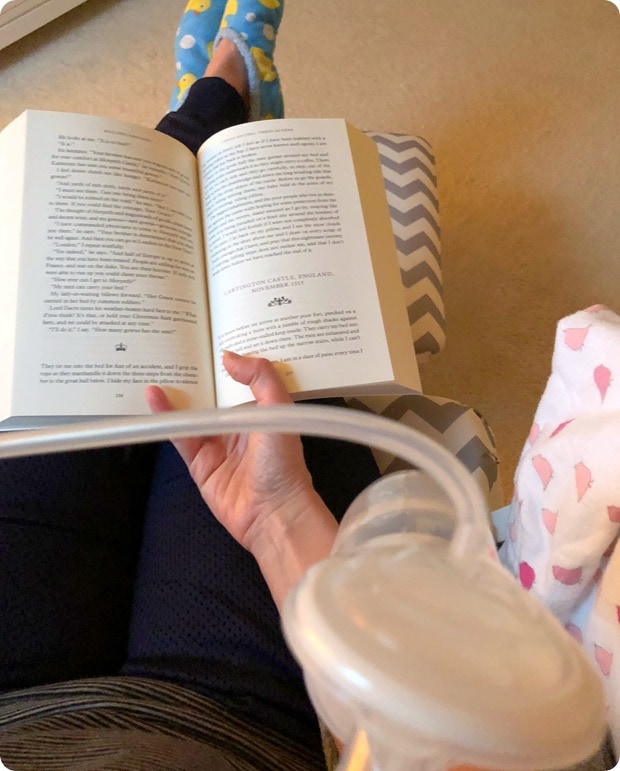 reading while pumping