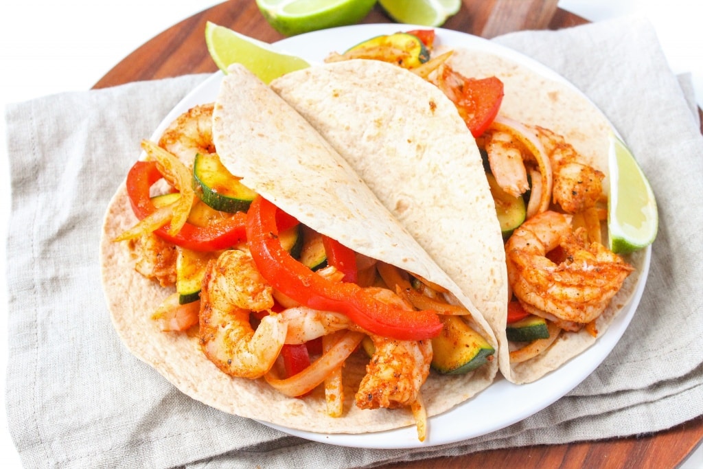 sheet pan shrimp fajitas recipe