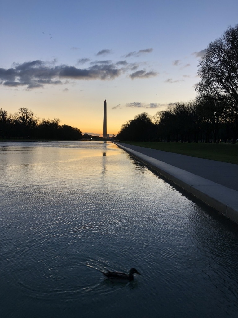 sunrise over the lincoln memorial tidal basin
