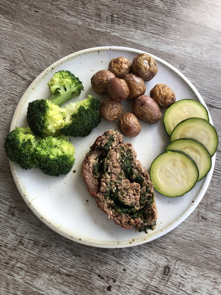 meatloaf with spinach swirl