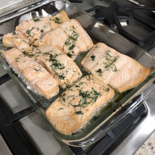 salmon with dill lemon sauce