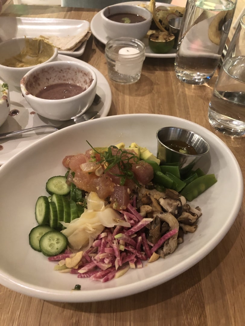 poke bowl true food kitchen