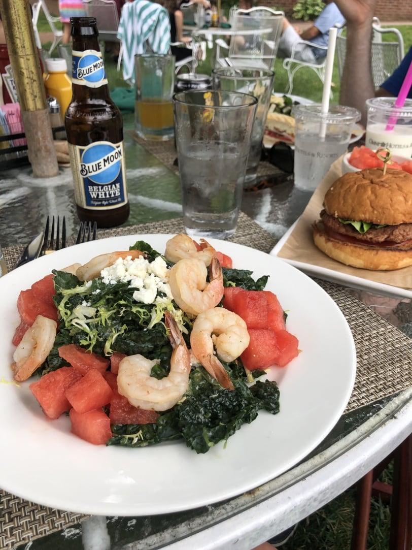 woody's lunch at the homestead