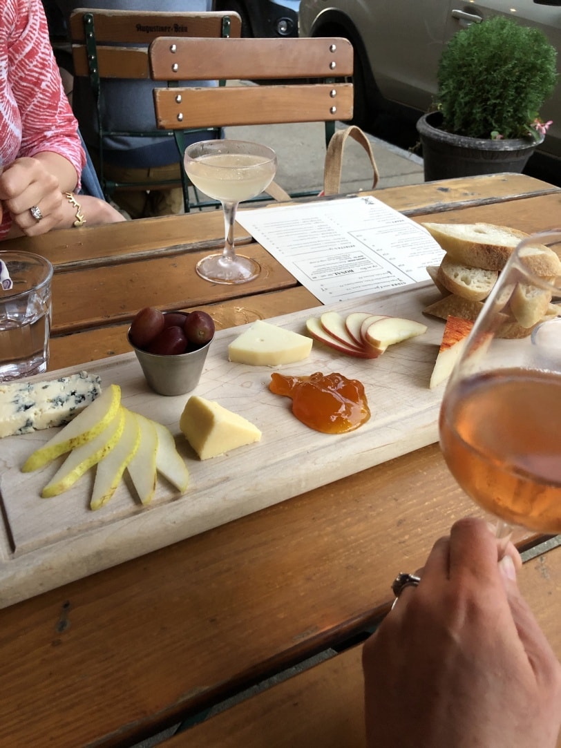 good king tavern