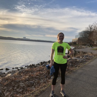 running the mt vernon trail near old town