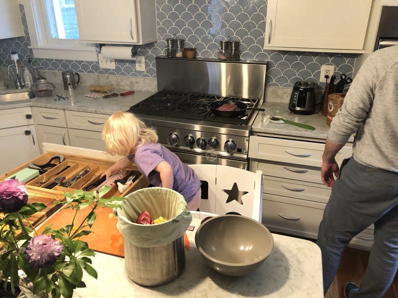 making dinner with a toddler